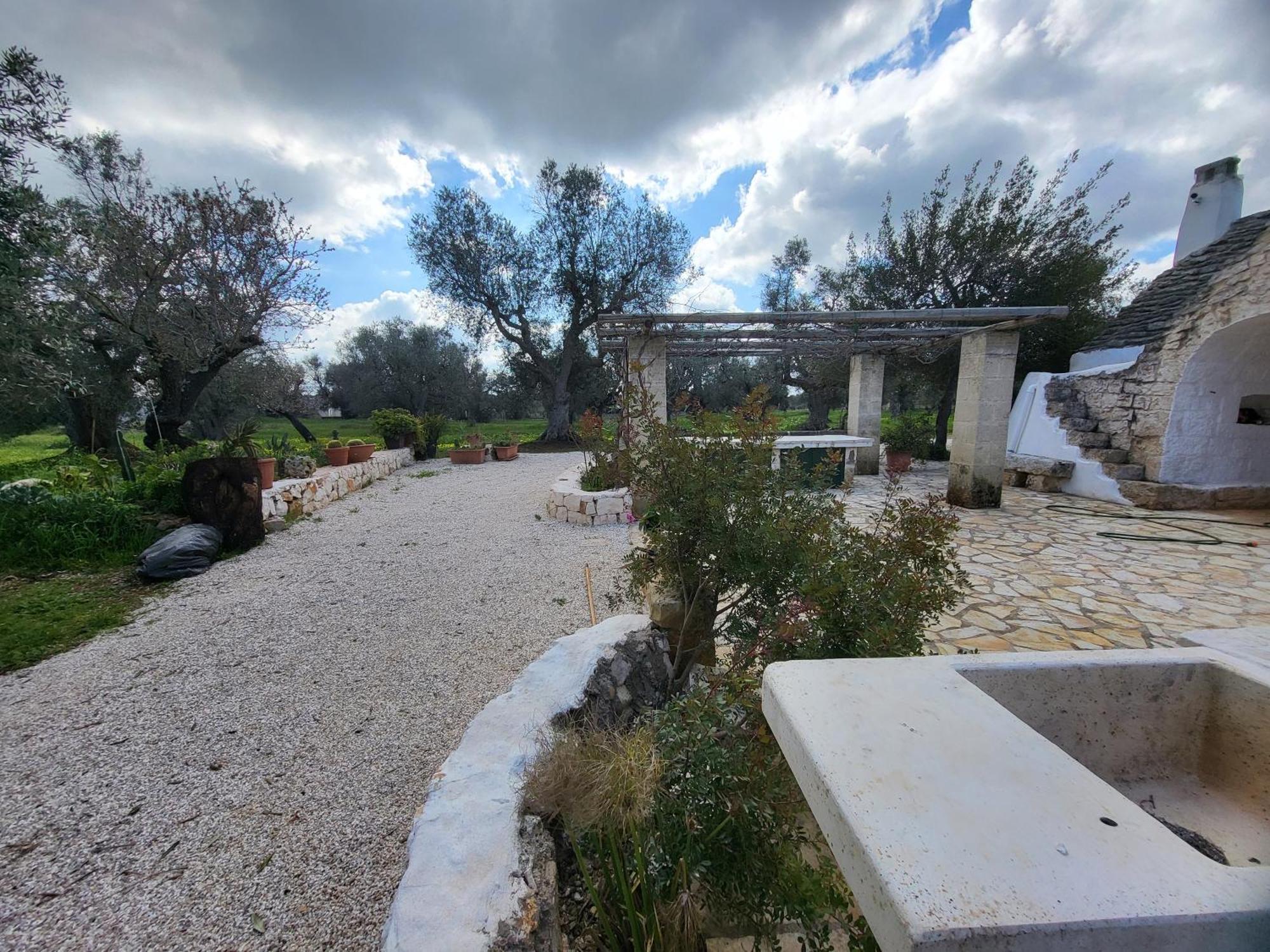 Trullo Incantevole Остуни Екстериор снимка