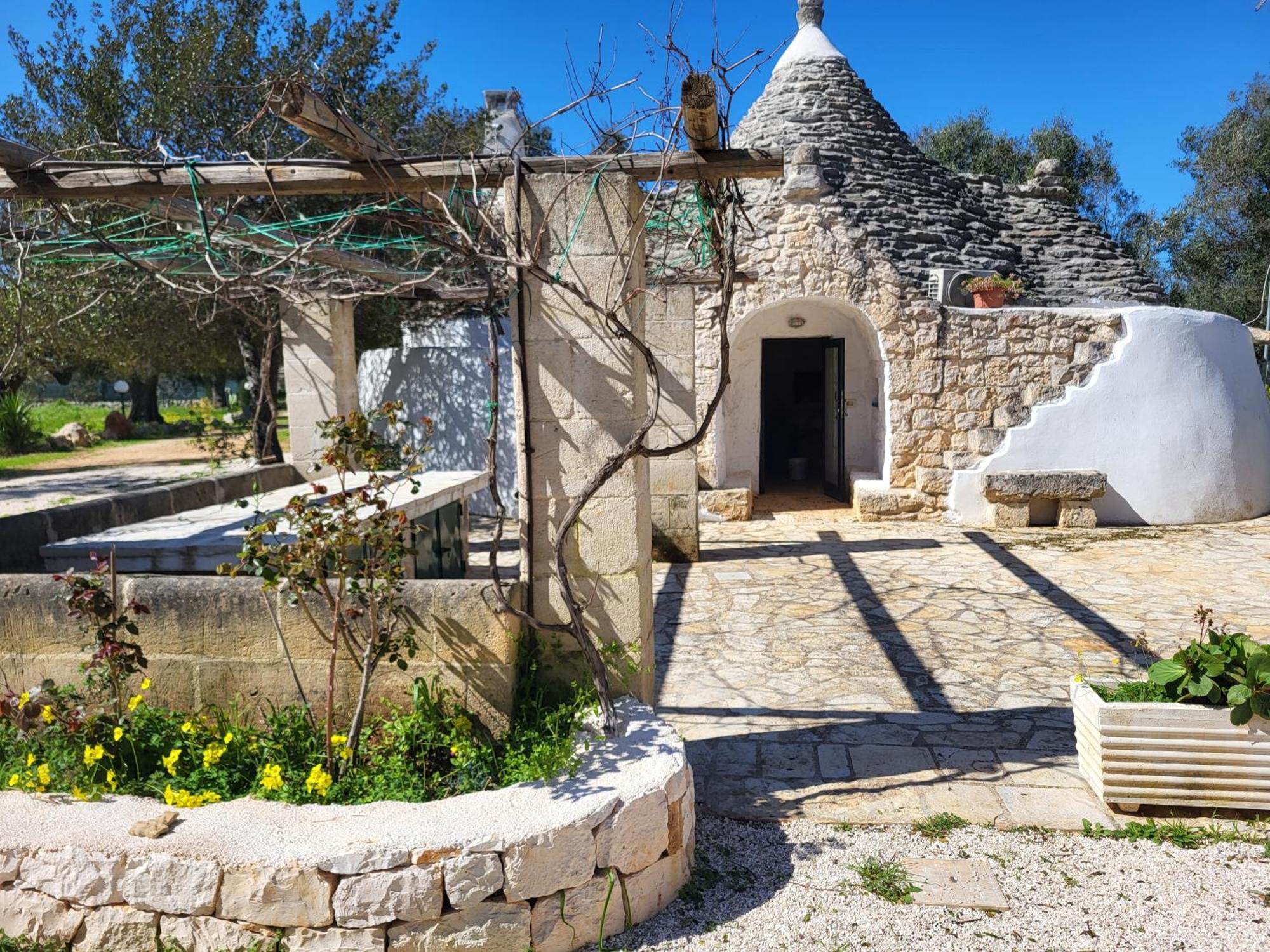Trullo Incantevole Остуни Екстериор снимка