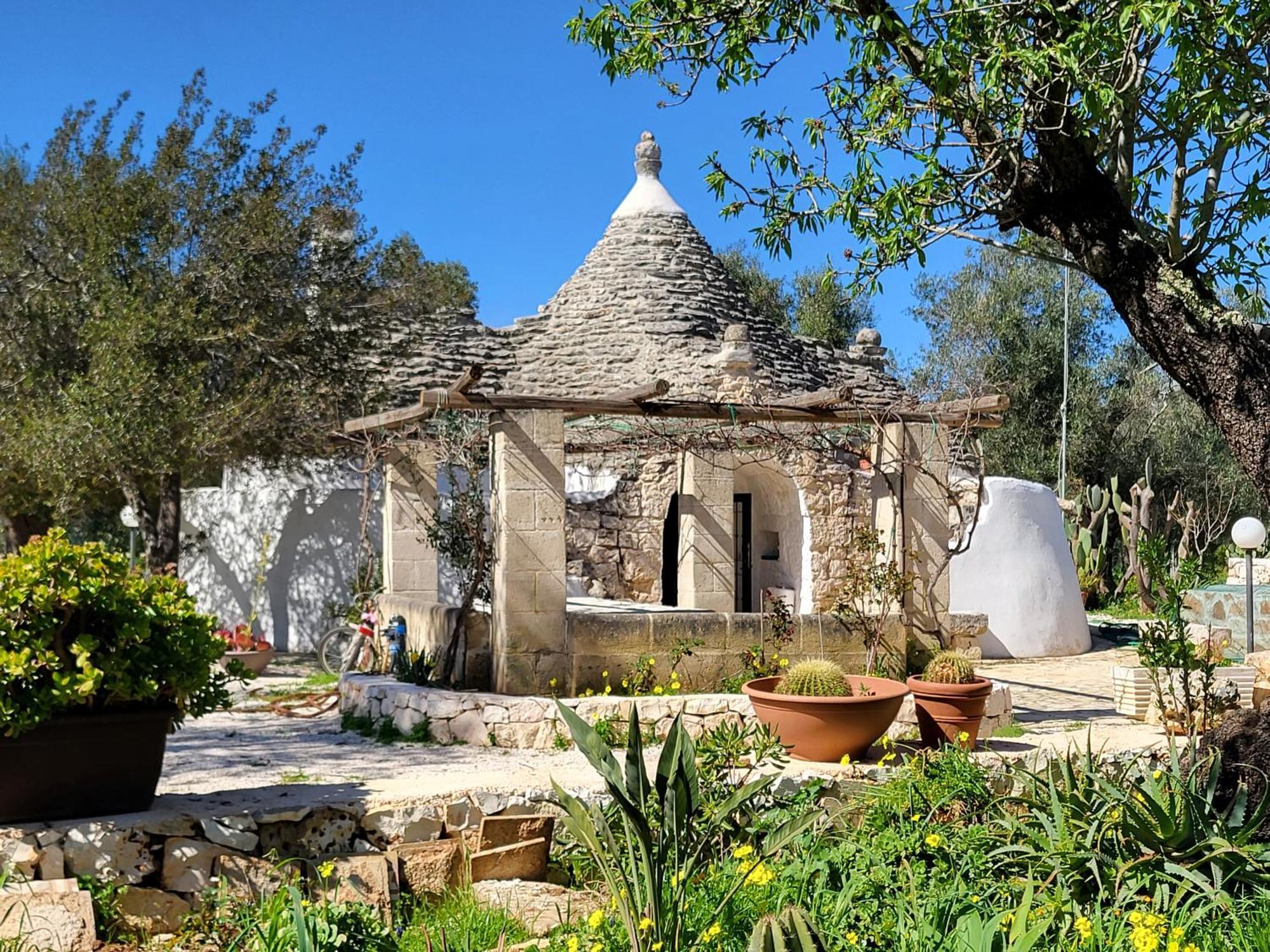 Trullo Incantevole Остуни Екстериор снимка